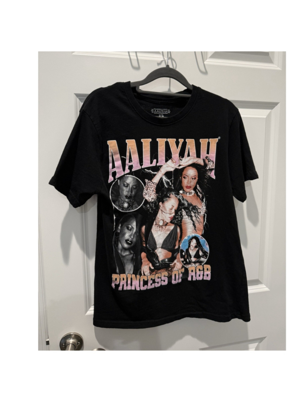 Aaliyah Women’s Graphic T-Shirt Black Cotton Polyester Size M